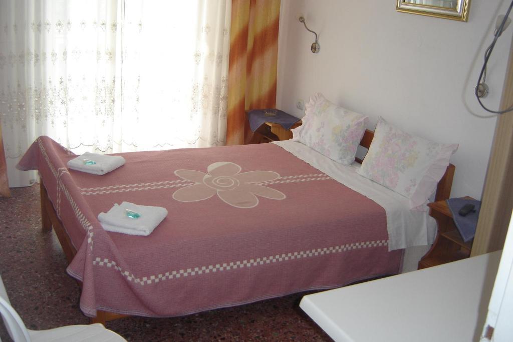 אספרובלטה Hotel Angela מראה חיצוני תמונה
